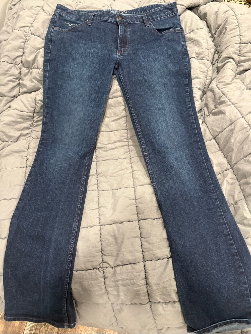 Kimes Ranch Audrey’s, 12/34 like new